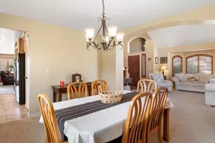 10403 S Walnut Canyon Ln, South Jordan, UT 84009 - Photo 9