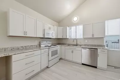 4126 S Eastern Park Ln W, West Valley, UT 84119 - Photo 3