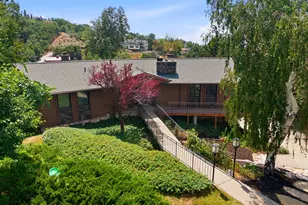 102 E Oakridge Dr S, Bountiful, UT 84010 - Photo 49