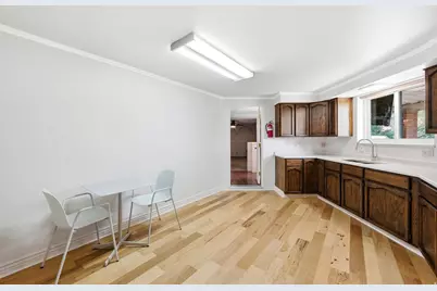102 E Oakridge Dr S, Bountiful, UT 84010 - Photo 31