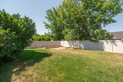 319 E 2300 Res S, Kaysville, UT 84037 - Photo 53
