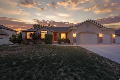 319 E 2300 Res S, Kaysville, UT 84037 - Photo 1