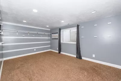 319 E 2300 Res S, Kaysville, UT 84037 - Photo 51