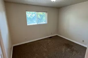 2372 W 500 N, Vernal, UT 84078 - Photo 11
