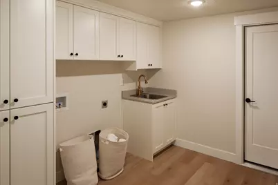 1314 E Sunset Ct #305, Ogden, UT 84403 - Photo 15