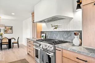 615 E Aloha Rd N, Salt Lake City, UT 84103 - Photo 13