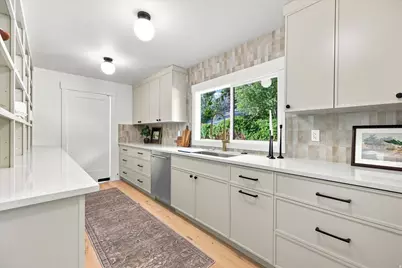 615 E Aloha Rd N, Salt Lake City, UT 84103 - Photo 27