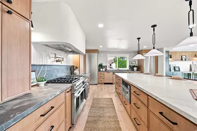 615 E Aloha Rd N, Salt Lake City, UT 84103 - Photo 13