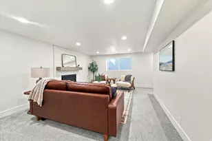 2776 E 4510 S, Holladay, UT 84117 - Photo 35