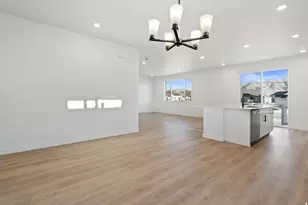5469 N Saddle Stone Cir, Eagle Mountain, UT 84005 - Photo 3