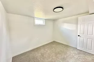 358 W 4575 S, Washington Terrace, UT 84405 - Photo 17