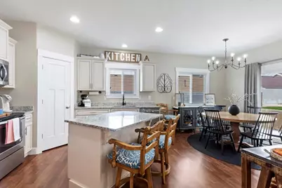 2146 W 5600 S #29, Roy, UT 84067 - Photo 13