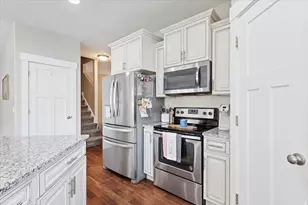 2146 W 5600 S, Roy, UT 84067 - Photo 9