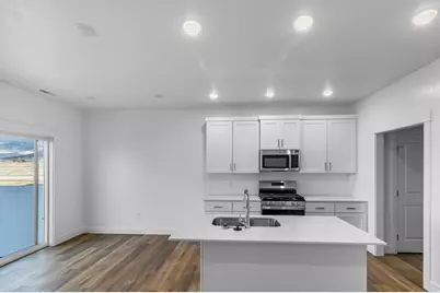 743 W 725 N, Smithfield, UT 84335 - Photo 3