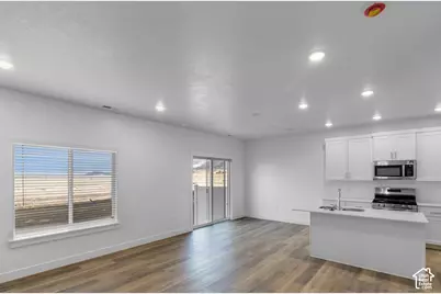 743 W 725 N, Smithfield, UT 84335 - Photo 3
