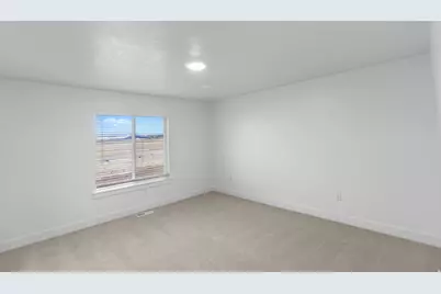 743 W 725 N, Smithfield, UT 84335 - Photo 9