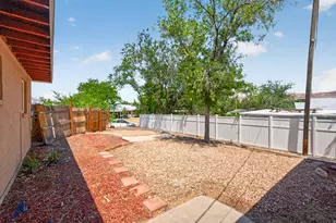 683 Mountainview Dr, Moab, UT 84532 - Photo 25