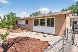 683 Mountainview Dr, Moab, UT 84532 - Photo 5