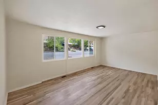 683 Mountainview Dr, Moab, UT 84532 - Photo 11