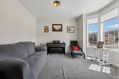 2819 E Hideout Cir N, Eagle Mountain, UT 84005 - Photo 7