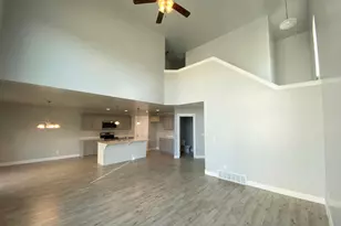 1758 W Stone Gate Dr, Saratoga Springs, UT 84045 - Photo 5