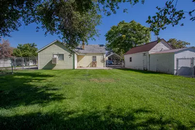 8686 S Temple Dr, West Jordan, UT 84088 - Photo 19