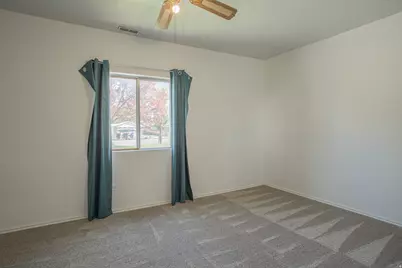 8686 S Temple Dr, West Jordan, UT 84088 - Photo 11