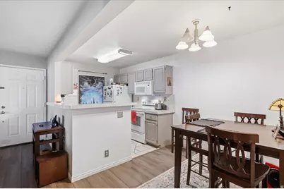 650 S Main St #4104, Bountiful, UT 84010 - Photo 7