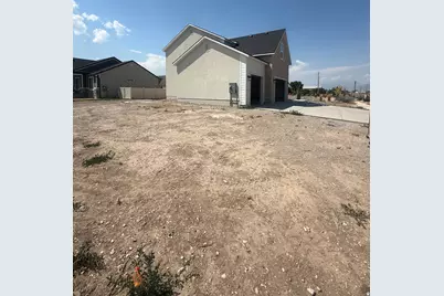 373 N 1040 E #5, Salem, UT 84653 - Photo 3