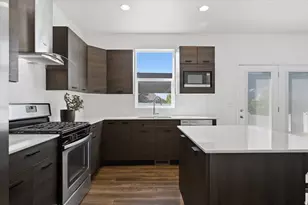 1578 E Maple Way, Layton, UT 84040 - Photo 13