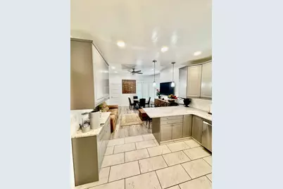 211 N 200 W, Salt Lake City, UT 84103 - Photo 5