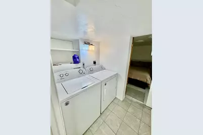 211 N 200 W, Salt Lake City, UT 84103 - Photo 53
