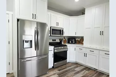 405 E 200 S, Elmo, UT 84521 - Photo 9