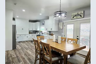 405 E 200 S, Elmo, UT 84521 - Photo 7