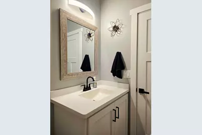 405 E 200 S, Elmo, UT 84521 - Photo 11
