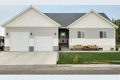 405 E 200 S, Elmo, UT 84521 - Photo 1