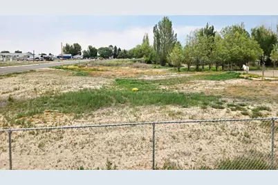 405 E 200 S, Elmo, UT 84521 - Photo 31