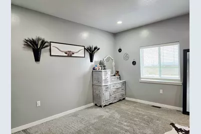 405 E 200 S, Elmo, UT 84521 - Photo 19