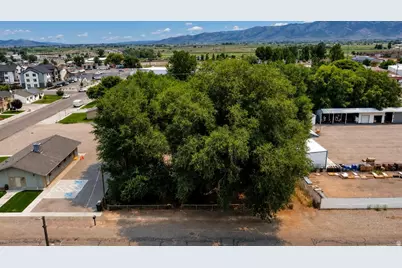 637 S 200 W, Richfield, UT 84701 - Photo 9