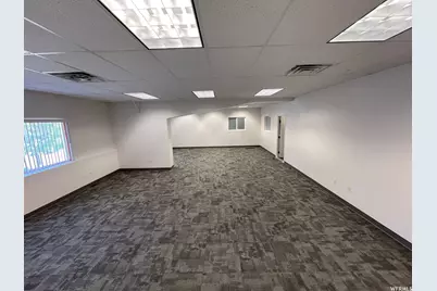 384 S Commerce Loop E, Orem, UT 84058 - Photo 5