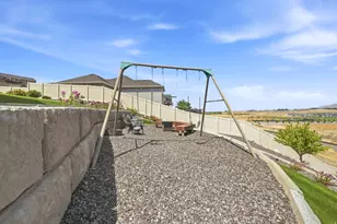 1345 Sageberry Dr, Santaquin, UT 84655 - Photo 49