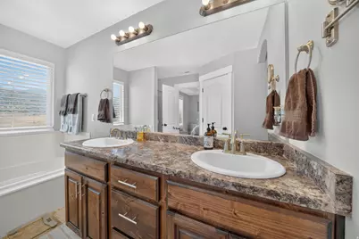 1345 Sageberry Dr, Santaquin, UT 84655 - Photo 27