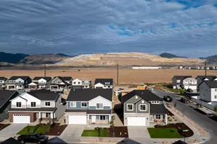 11974 S Mount Moran Way W, Herriman, UT 84096 - Photo 39