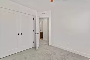862 E Brookshade Ln S, Murray, UT 84107 - Photo 21