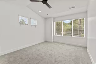 862 E Brookshade Ln S, Murray, UT 84107 - Photo 11