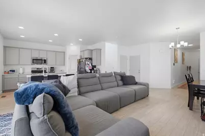5656 N Sagewood Dr, Stansbury Park, UT 84074 - Photo 19