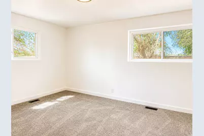 345 W Peach St S, Grantsville, UT 84029 - Photo 13