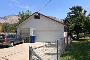 908 S Liberty E, Ogden, UT 84404 - Photo 3