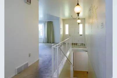 1597 S 1900 E, Salt Lake City, UT 84108 - Photo 3