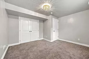 4076 W Shinnecock St, Cedar Hills, UT 84062 - Photo 31